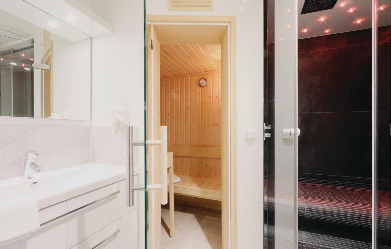 Cozy Apartment In Luebeck Travemuende With Sauna Zewnętrze zdjęcie